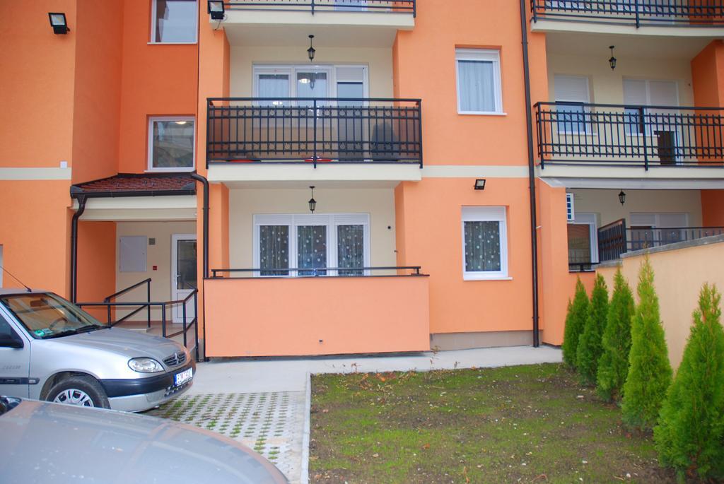 Apartman Milkovic 2 Apartment Sombor Exterior photo