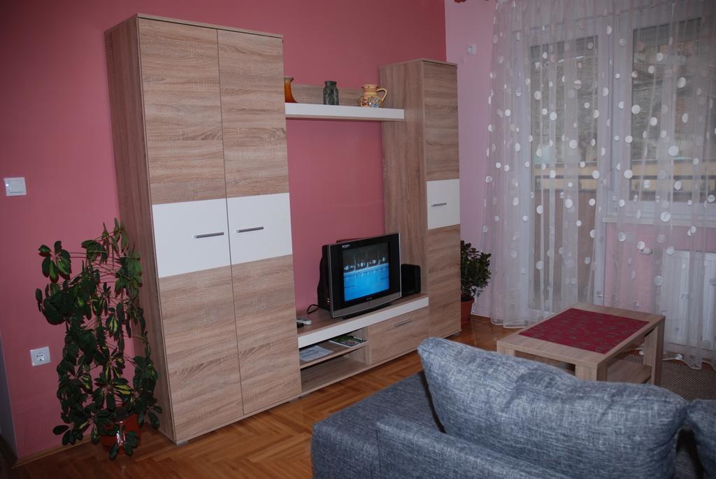 Apartman Milkovic 2 Apartment Sombor Exterior photo